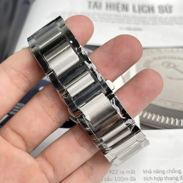 Cartier Ballon Bleu Automatic Silver Dial Unisex Watch WSBB0048 Replica. - Image 5