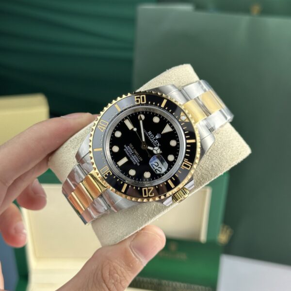 Rolex Sea Dweller 126603 43mm Two-Tone Black Dial Steel Men's Watch ( Replica ) - Image 2