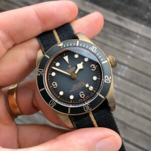 TUDOR Black Bay Bronze M79250BA-0002 43mm Gray Dial Men's Watch ( Replica )