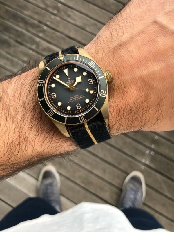 TUDOR Black Bay Bronze M79250BA-0002 43mm Gray Dial Men's Watch ( Replica ) - Image 10