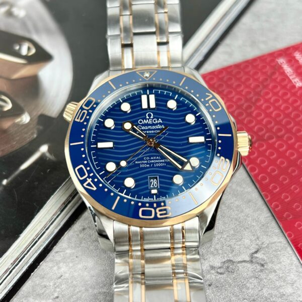 Omega Seamaster Diver Blue Dial 42mm 21020422003002 Men's Watch Stainless Steel ( Replica ) - Image 2