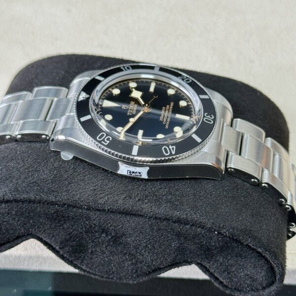 Tudor BlackBay 54 Vintage 37mm 79000N Black Dial Stainless Steel Men's Watch ( Replica ) - Image 8