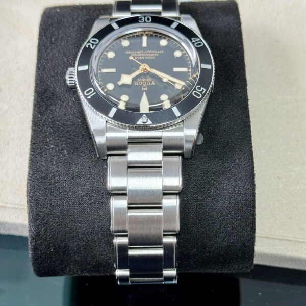 Tudor BlackBay 54 Vintage 37mm 79000N Black Dial Stainless Steel Men's Watch ( Replica ) - Image 5