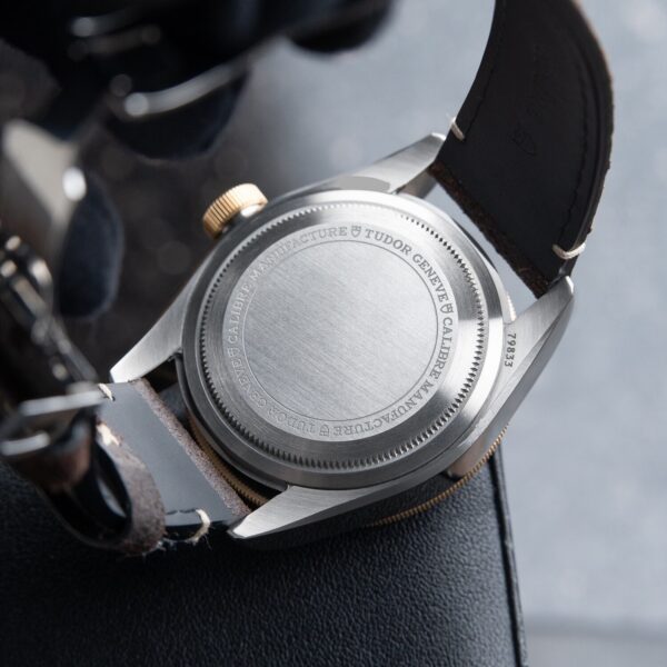 Tudor Black Bay 41mm Stainless Steel 79833MN Men's Watch Black Dial Brown Leather Strap ( Replica ) - Image 8