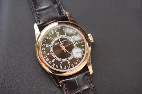 Patek Philippe Calatrava 6000R-001 Watch - A Timeless Symbol of Elegance and Craftsmanship ( Replica ) - Image 2